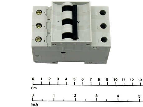Miniaturschutzschalter · Polzahl: 3-polig, Spannung: 400VAC, Nenn Strom: 2A, Class: C Demag Identnummer 52293001