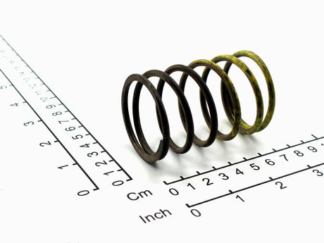 Druckfeder · Wire Durchmesser: 3,6 mm, Außendurchmesser: 46,6 mm, Ax ial Länge: 74 mm, Material: Stahl, 3,6 x 43 x 74 - GE 200 Demag Identnummer 61782044