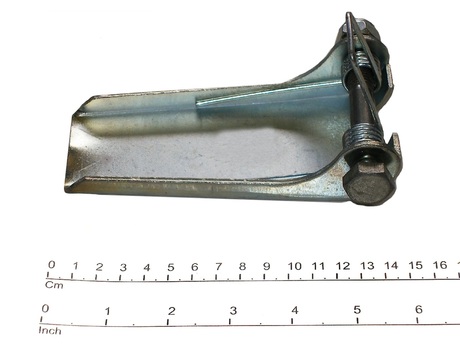 Hakenmaulsicherung · Länge: 130mm, Breite: 70mm, Stärke: 3mm, Schraubengröße: M12, Einzelhakengröße: RSN10, RFN10, Doppelhakengröße: RSN12, RFN12, DIN15401 RSN10 / DIN15402 RSN12 Demag Identnummer D0000900