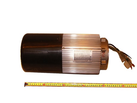 Motor; Hubmotor · P2, 500-525V/50Hz, 550-600V/60Hz Demag Identnummer D0004004