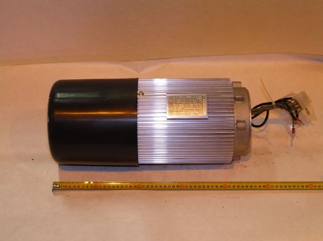Motor; Hubmotor · P3/380-414/50HZ:440-480/60HZ Demag Identnummer D0004074